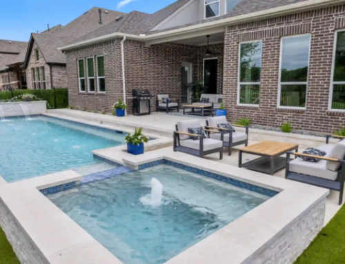 Modern Pool with Integrated Spa